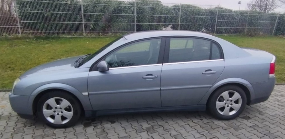 Opel Vectra C 175.793 km 2.699 &euro; Hünfeld 36088