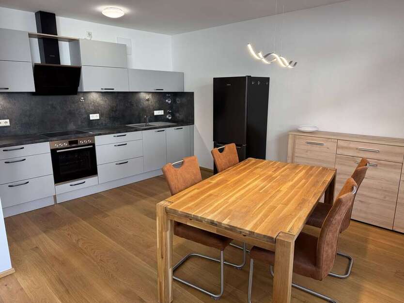 Wohnung zum Mieten in Neuburg 790 € 51 m²