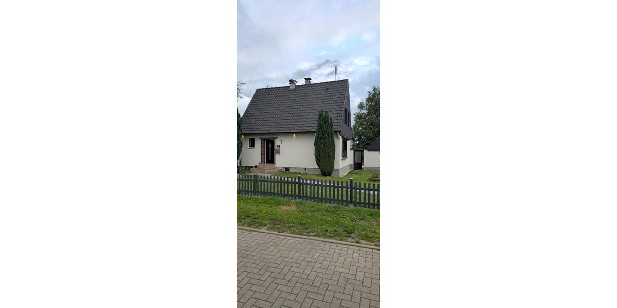 Einfamilienhaus Schortens - 4 Zimmer, 110 m&sup2;, 190.000&euro; | Angebot:26982829