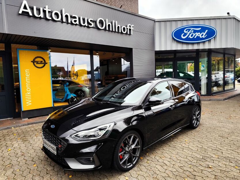 Ford Focus 85.960 km 21.450 € Bergen 29303