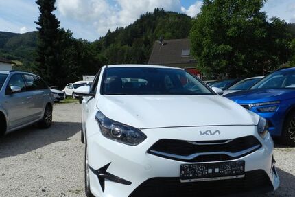 Kia ceed / Ceed 9.300 km 17.790 € Gutach 77793