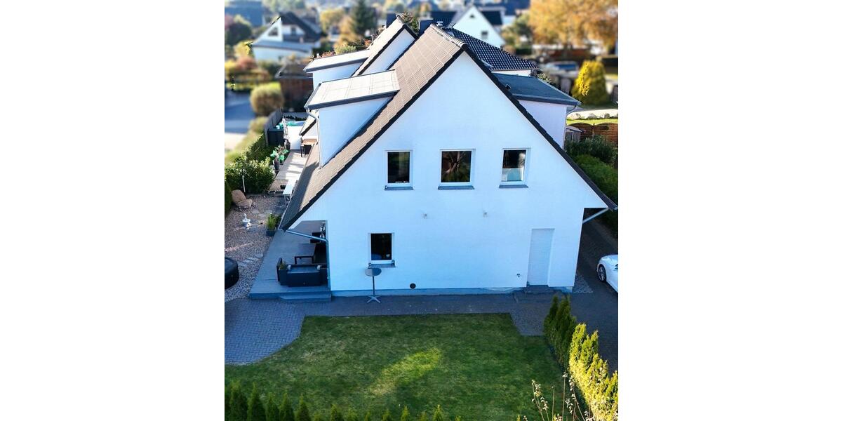 Einfamilienhaus Elmenhorst/Lichtenhagen Lichtenhagen - 9 Zimmer, 260 m&sup2;, 1.055.000&euro; | Angebot:26346687