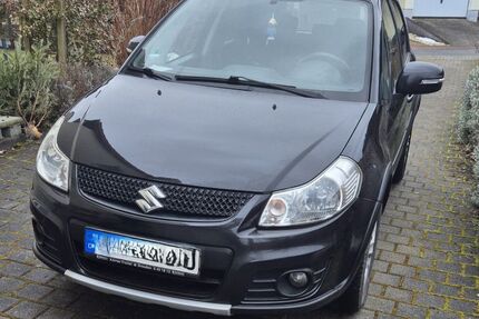 Suzuki SX4 99.976 km 7.500 &euro; Bannewitz 01728