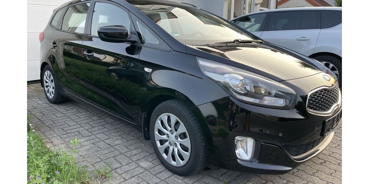 Kia Carens 191.112 km 6.400 € Graben Neudorf 76676