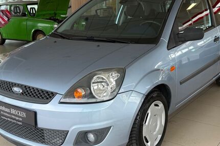 Ford Fiesta 124.500 km 3.490 &euro; Wernigerode 38855