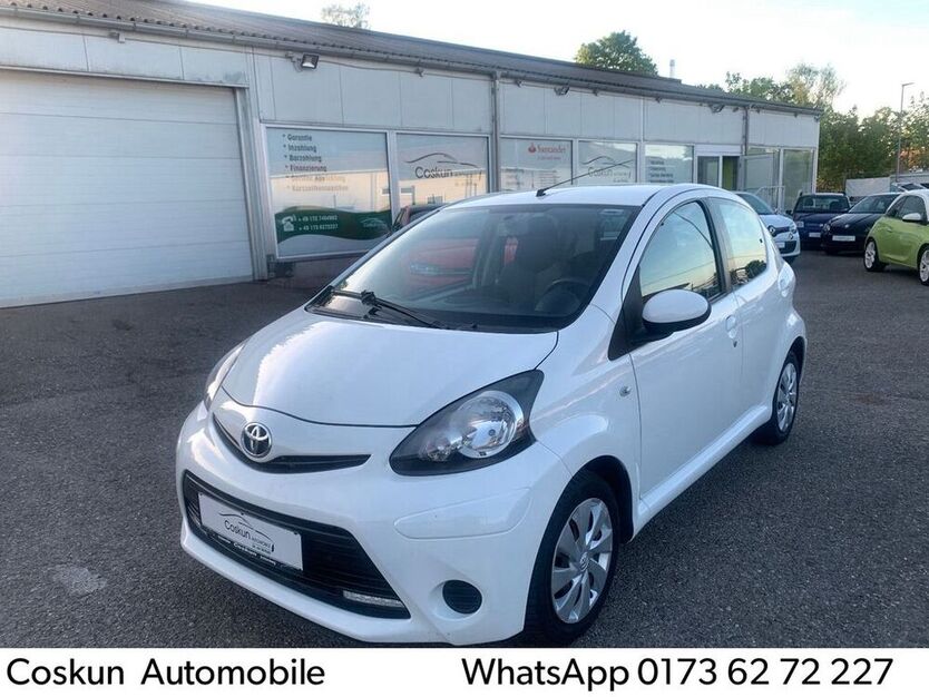 Aygo (X)