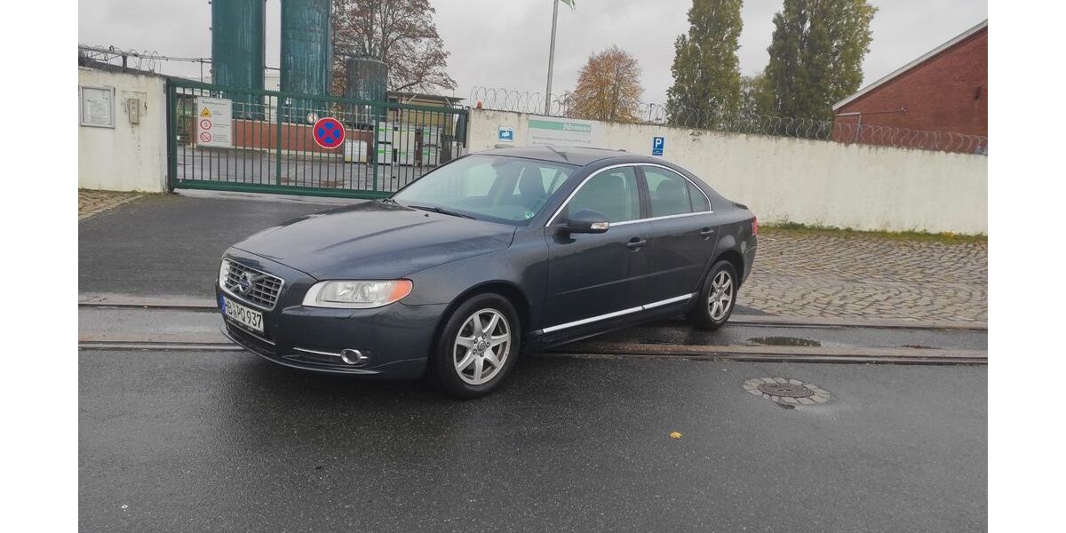 Volvo S80 191.000 km 6.977 &euro; Bremen 28309