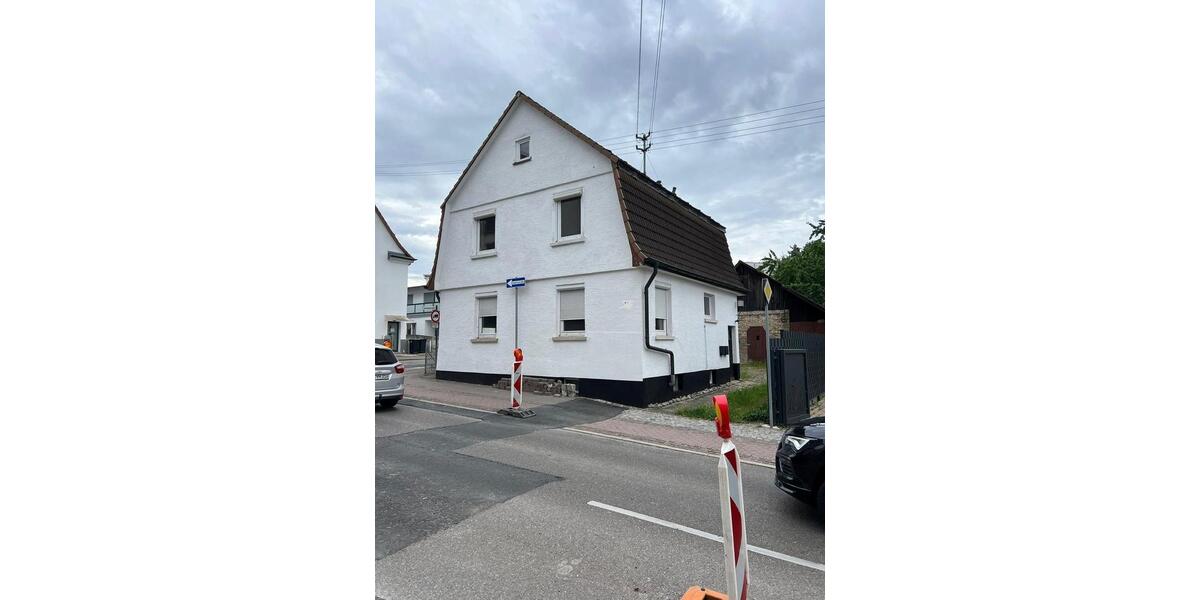 Mehrfamilienhaus, Wohnhaus Backnang - 6 Zimmer, 145 m&sup2;, 595.000&euro; | Angebot:26916780