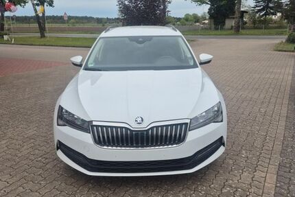 Skoda Superb 255.000 km 12.590 &euro; Wedemark OT Berkhof 30900
