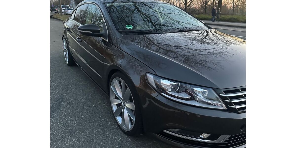 VW CC 161.000 km 7.900 &euro; Wolfsburg 38444