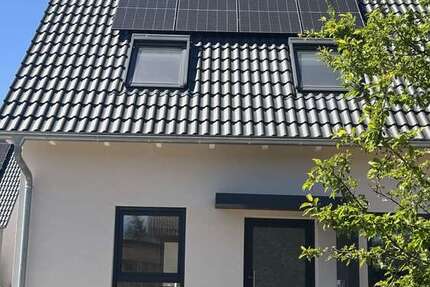 Haus Halle (Saale) Silberhöhe - 4 Zimmer, 115 m&sup2;, 1.390&euro; | Angebot:25276272