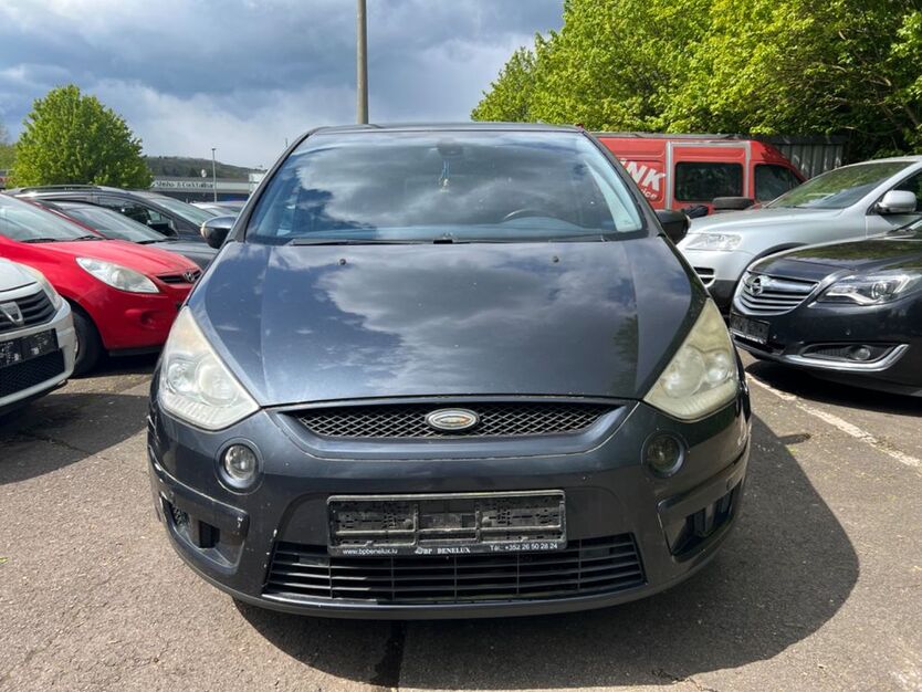 Ford S-Max 335.000 km 1.290 € Merzig 66663