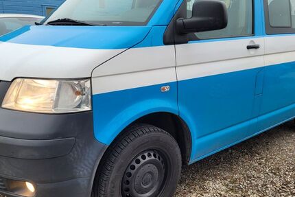 VW T5 Transporter 278.000 km 7.850 &euro; Landshut 84030