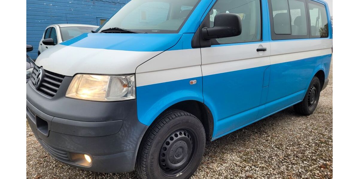 VW T5 Transporter 278.000 km 7.850 &euro; Landshut 84030