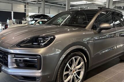 Porsche Cayenne 24.750 km 94.800 &euro; Villingen-Schwenningen 78048