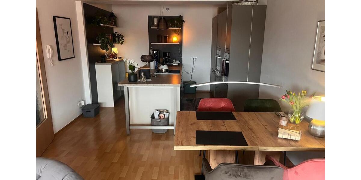 Etagenwohnung Altenstadt an der Waldnaab - 3 Zimmer, 85 m&sup2;, 770&euro; | Angebot:25417742