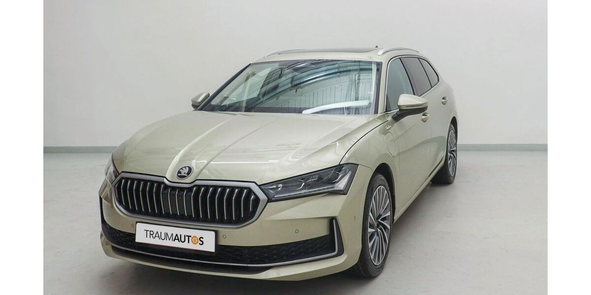 Skoda Superb 4.900 km 43.800 &euro; Schwandorf 92421