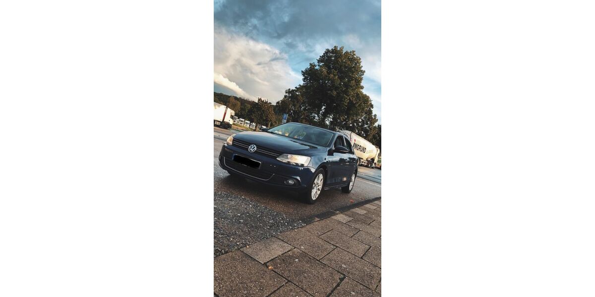 VW Jetta 259.504 km 5.000 &euro; Dormagen 41539