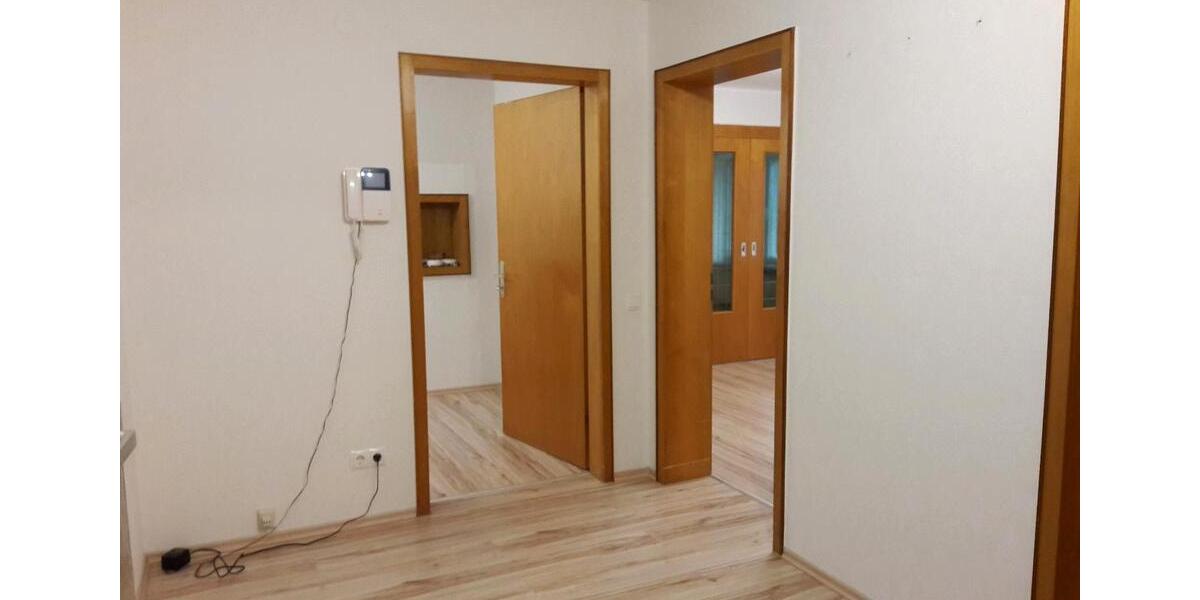 Etagenwohnung Freisen - 2 Zimmer, 95 m&sup2;, 720&euro; | Angebot:26579915