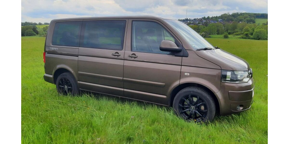 VW T5 Multivan 216.500 km 19.950 &euro; Nisterau 56472