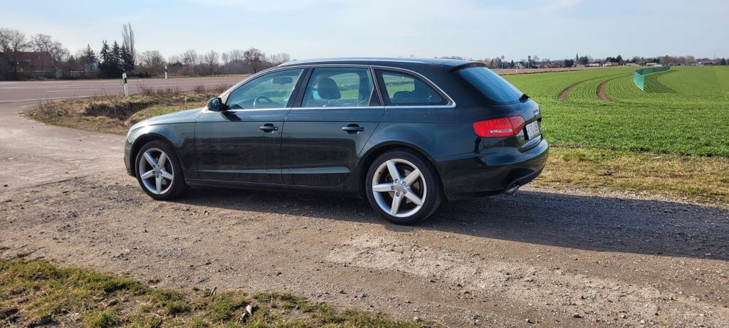 Audi A4 220.000 km 7.400 &euro; Köthen 06369