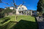 Familienfreundliches Haus mit tollem Wintergarten in Stotzheim