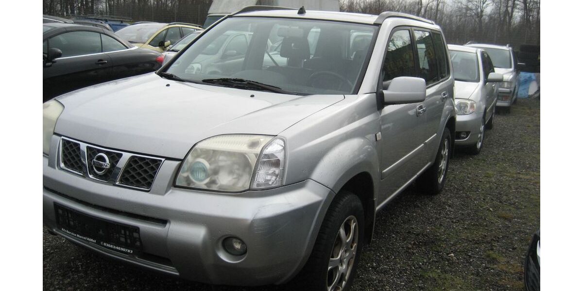 Nissan X-Trail 208.000 km 2.190 &euro; salzhausen 21376
