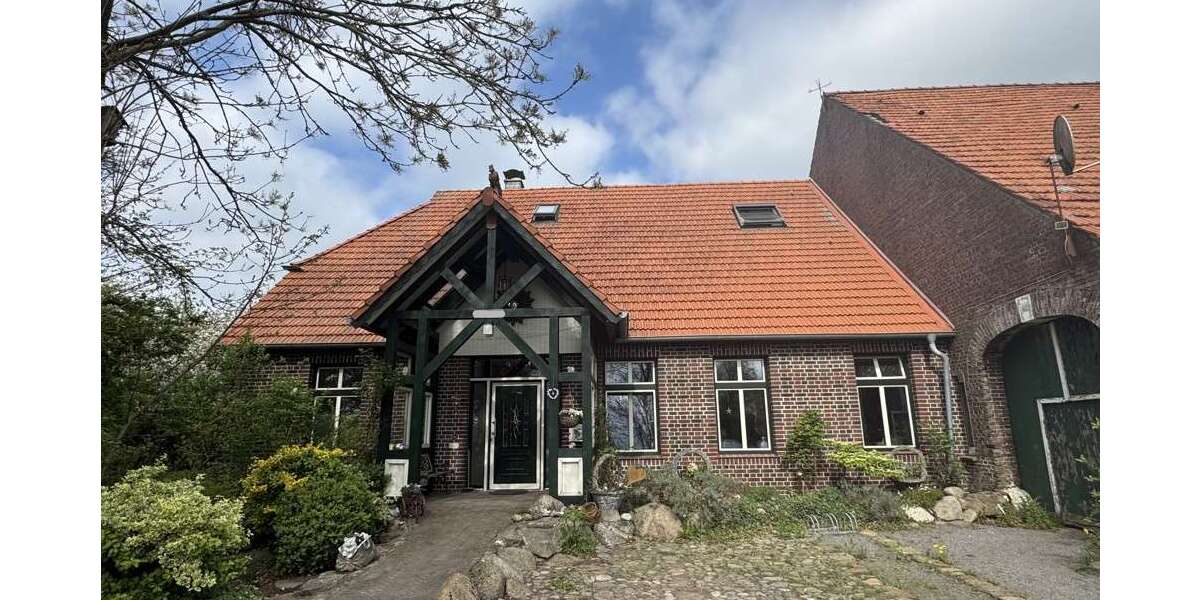 Einfamilienhaus Zetel - 5 Zimmer, 200 m&sup2;, 489.000&euro; | Angebot:26039304