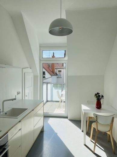 Etagenwohnung Hannover List - 3 Zimmer, 84 m&sup2;, 1.650&euro; | Angebot:24815204