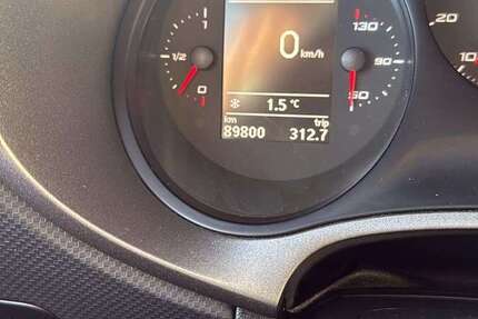 Seat Leon 68.000 km 9.500 € München 81735