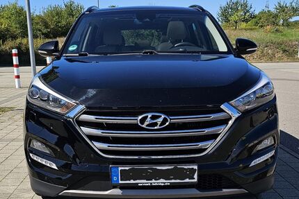 Hyundai TUCSON 119.000 km 15.300 &euro; Gottenheim 79288