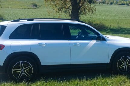 Mercedes-Benz EQB 36.000 km 42.000 &euro; Paderborn 33100
