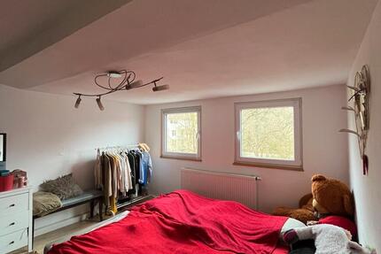 Schöne, ruhige und Zentrale 3 Zimmer Wohnung