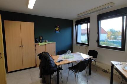 Büro und Kellerfläche zu vermieten ab 1.1.2026 zimmer