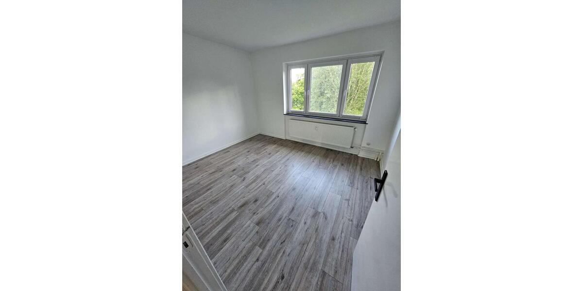 Etagenwohnung Schleswig - 3.5 Zimmer, 86 m&sup2;, 710&euro; | Angebot:26675825