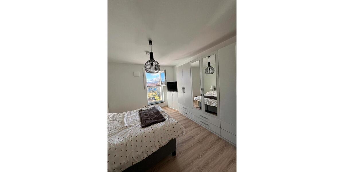 Einfamilienhaus Kemnath - 2 Zimmer, 92 m&sup2;, 1.050&euro; | Angebot:25286984