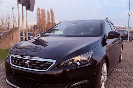 Peugeot 308 204.000 km 7.800 &euro; Frankfurt am Main 60489
