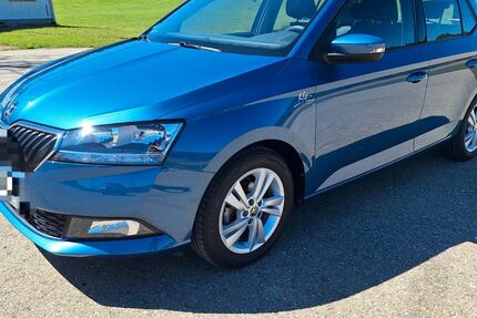 Skoda Fabia 25.000 km 14.700 &euro; Laichingen 89150