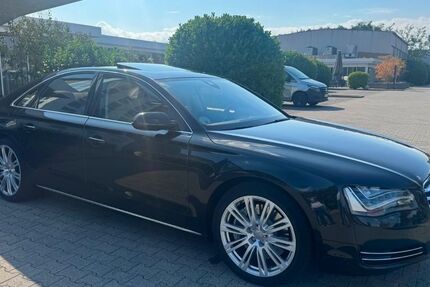 Audi A8 350.000 km 10.700 &euro; Frankfurt 60528