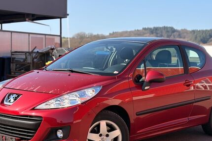 Peugeot 207 158.000 km 1.750 &euro; Wittlich 54516