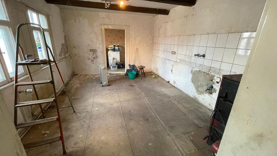Einfamilienhaus Schöningen - 10 Zimmer, 180 m&sup2;, 89.000&euro; | Angebot:26487373
