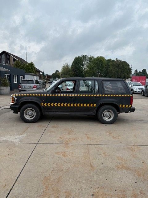 Ford Explorer 247.857 km 3.499 € Hamm 59073