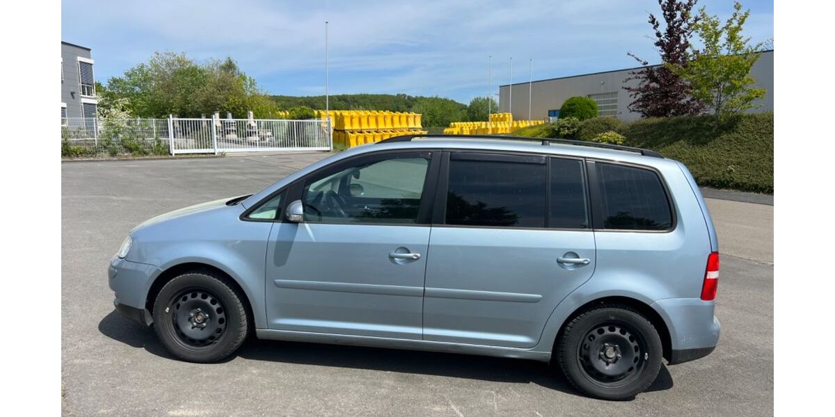 VW Touran 355.253 km 1.900 &euro; Waldbröl 51545