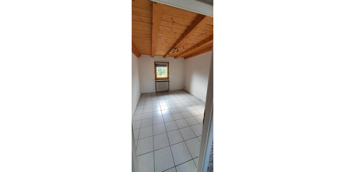Einfamilienhaus Engen - 15.5 Zimmer, 377 m&sup2;, 660.000&euro; | Angebot:26941474
