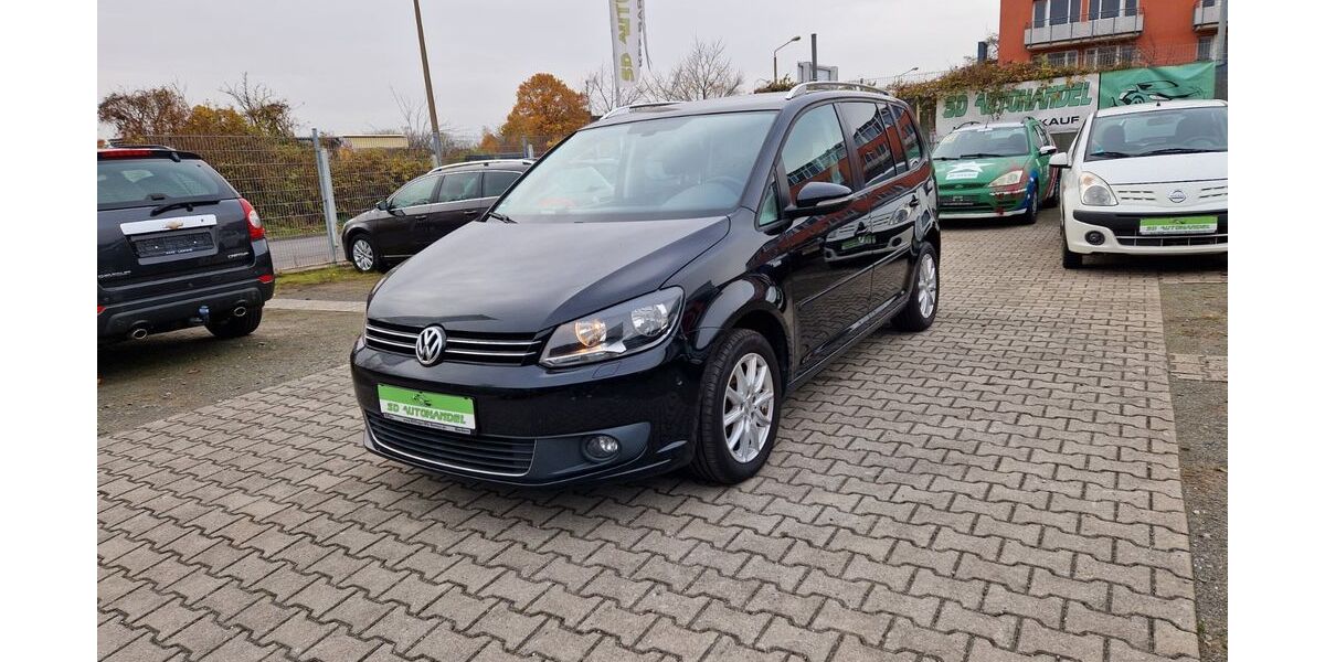 VW Touran 149.000 km 6.800 &euro; Leipzig 04328