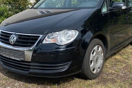 VW Touran 215.300 km 996 &euro; Mettenheim 84562