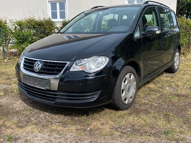 VW Touran 215.300 km 996 &euro; Mettenheim 84562