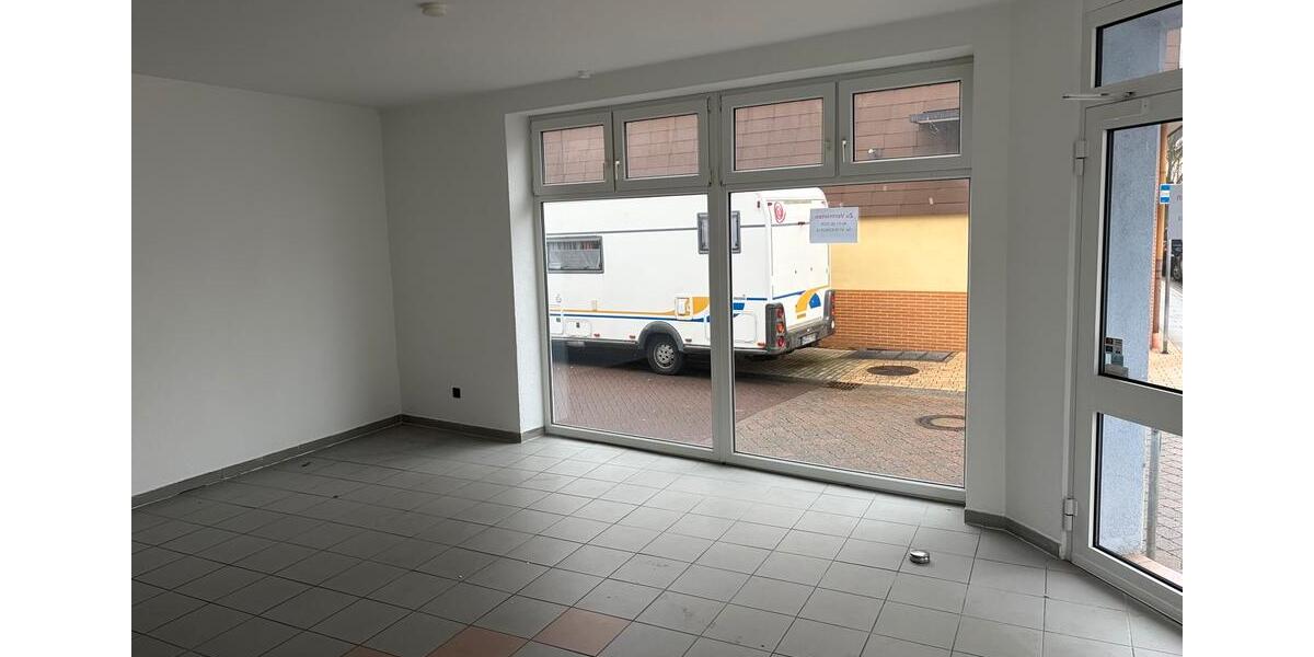 Gewerbeobjekt Philippsburg - 1.350&euro; | Angebot:23685967