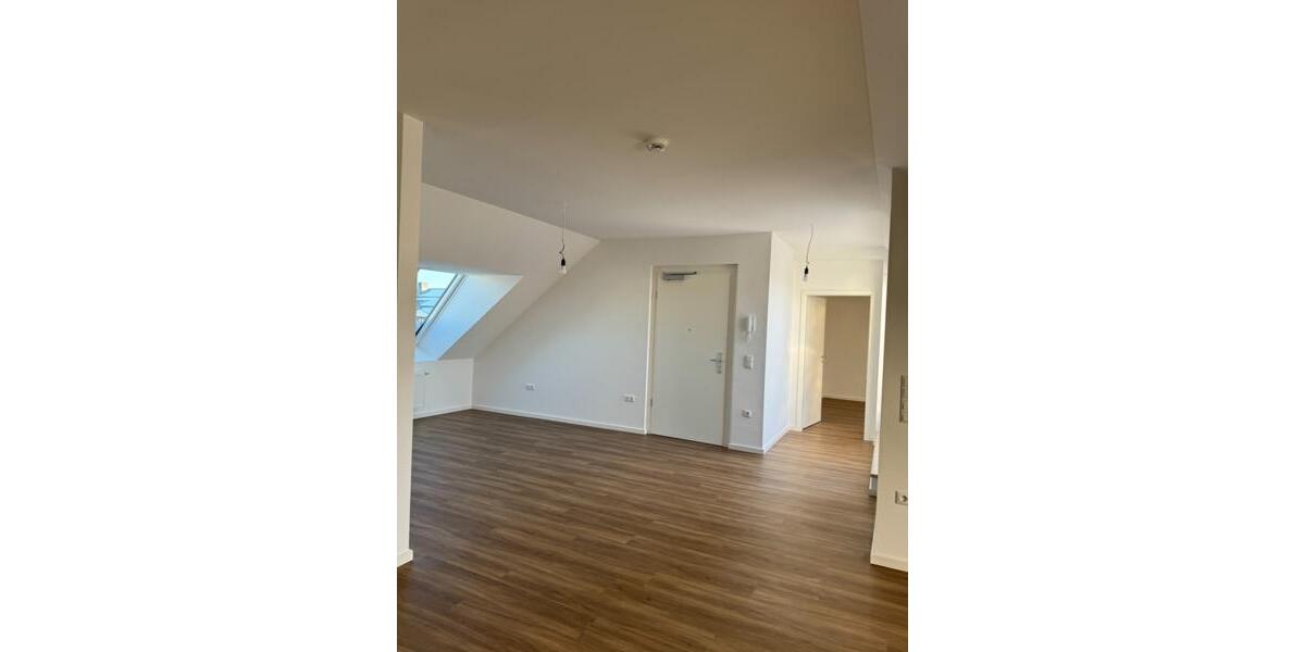 Schöne, helle 2-Zi.-Wohnung mit Dachterrasse 2 zimmer