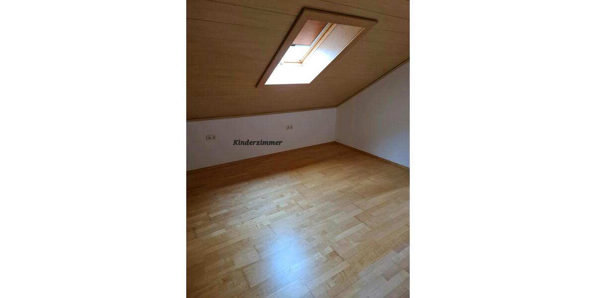 3 Zimmer Wohnung Zentral mit Balkon 3 zimmer